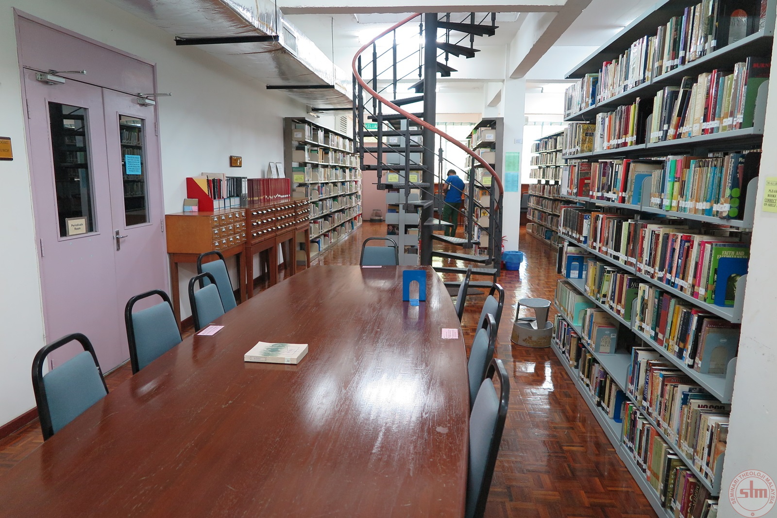STM Library 图书馆 | STM Photo Gallery 照片库