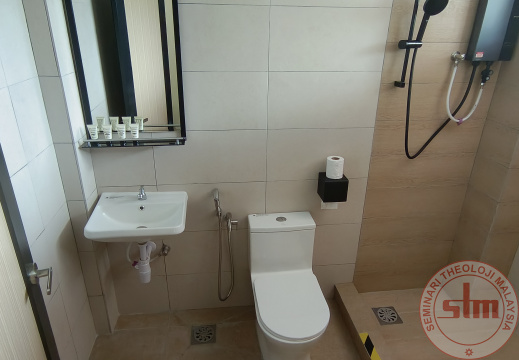 Washroom 洗手间